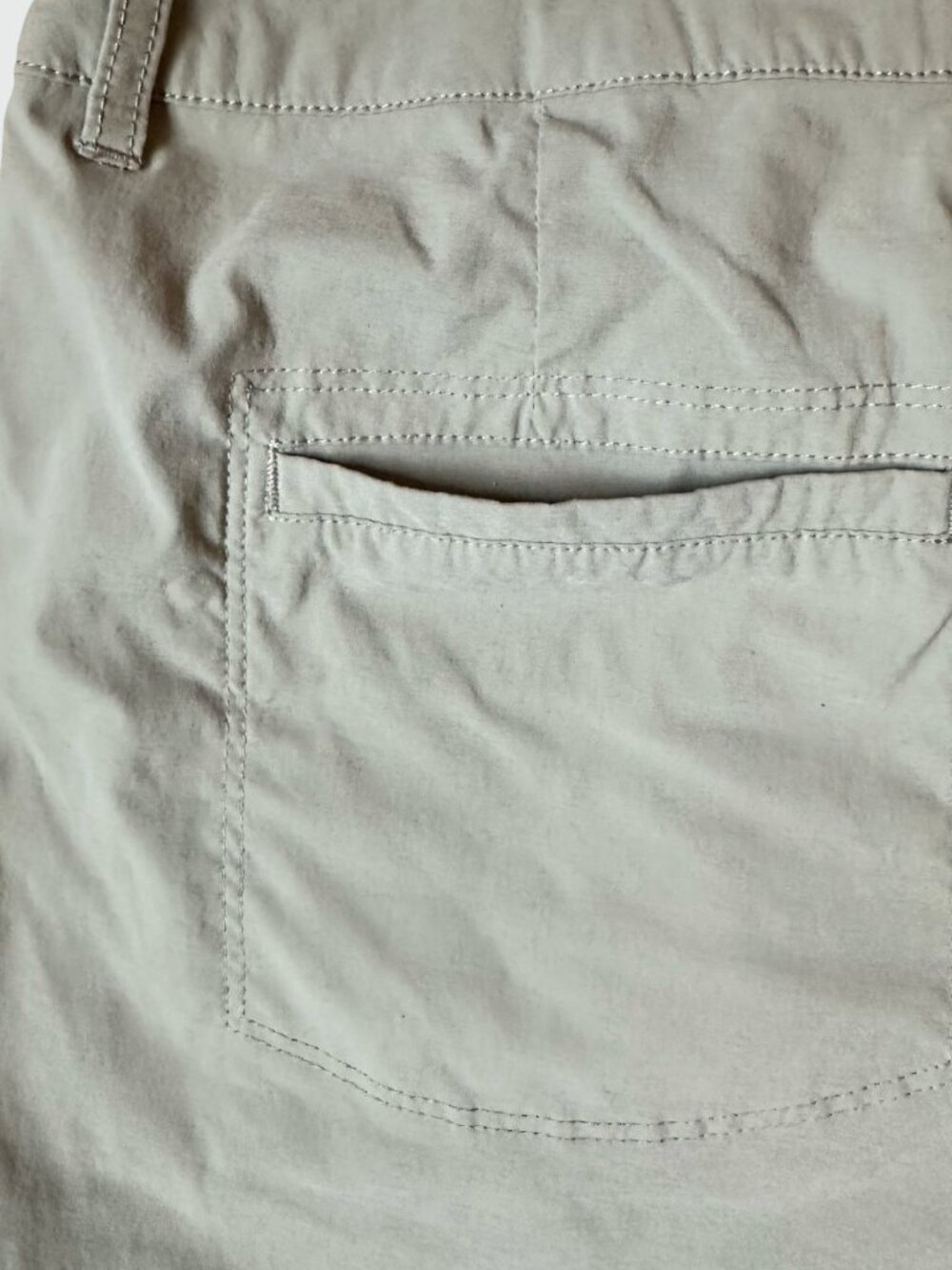 Patagonia Khaki Women's Size 8 Outdoor Hiking Shorts Gorpcore Active - Picture 9 of 13